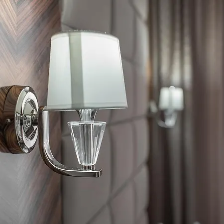 London Boutique Ξενοδοχείο 4*